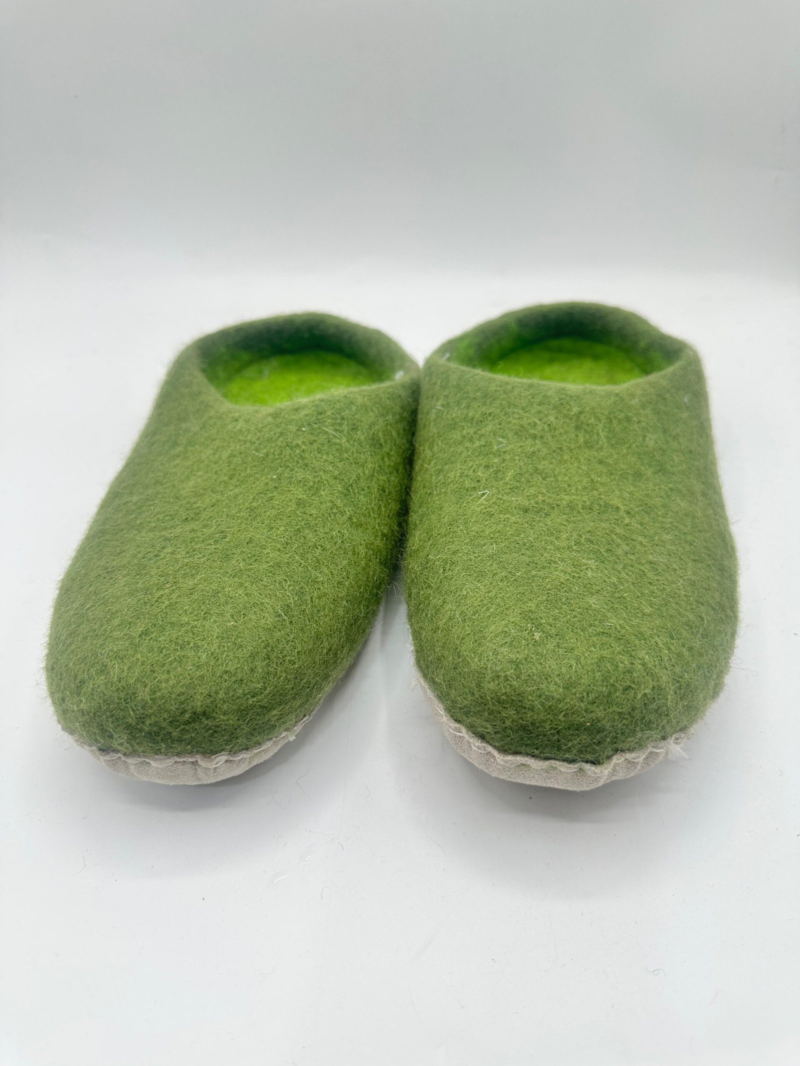 Eco-Friendly Forest Green Felt Slippers Eco-Friendly Forest Green Felt Slippers