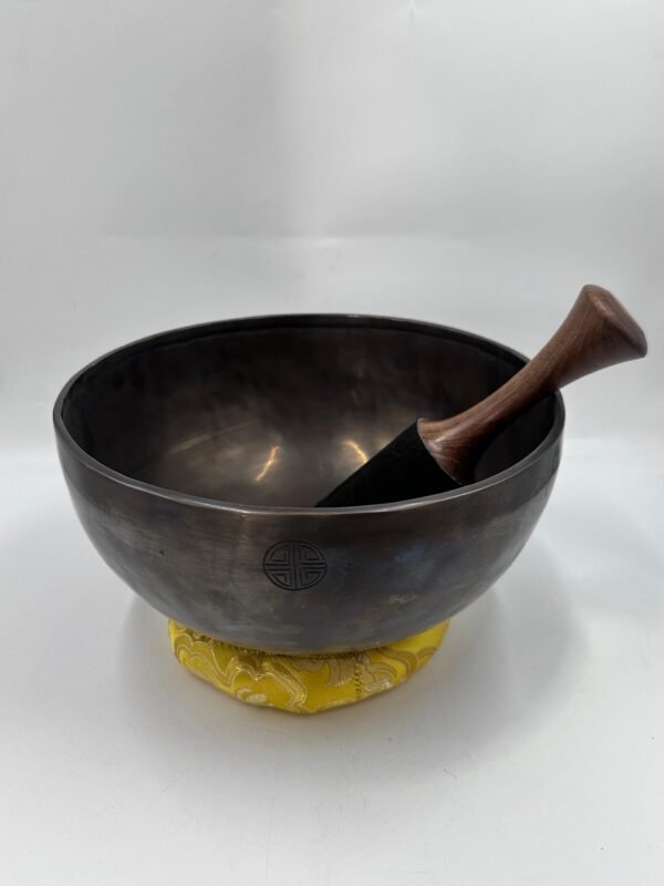 Antique Full Moon Singing Bowl