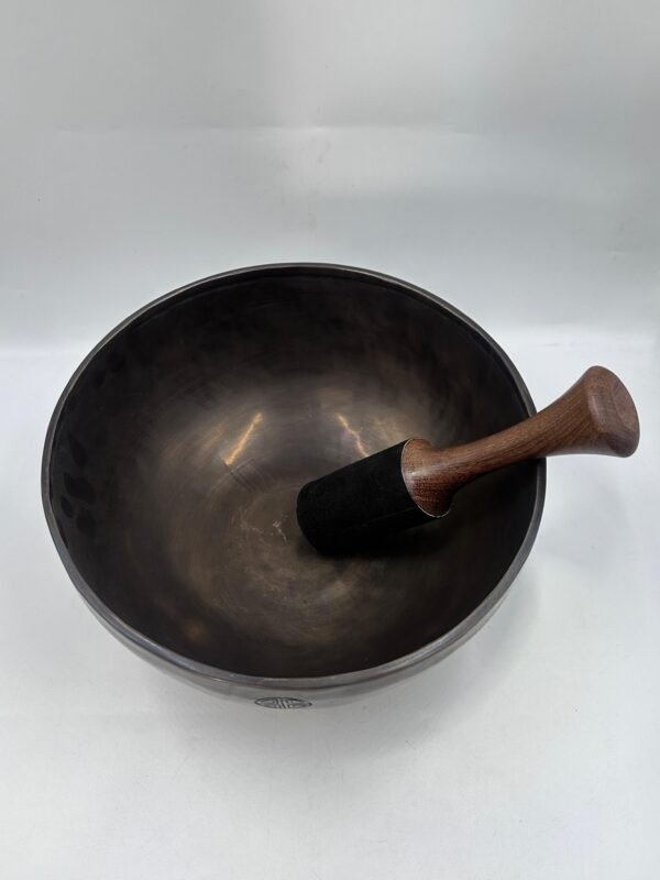 Antique Full Moon Singing Bowl
