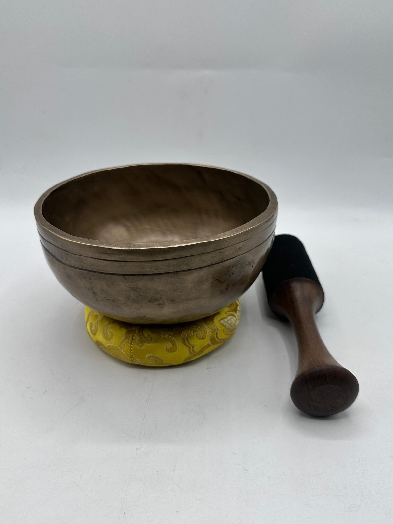 Lingam Singing Bowl Lingam Singing Bowl