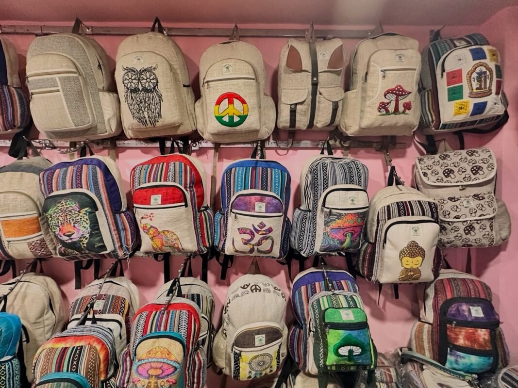 Handicrafts in Nepal Hemp backpack
