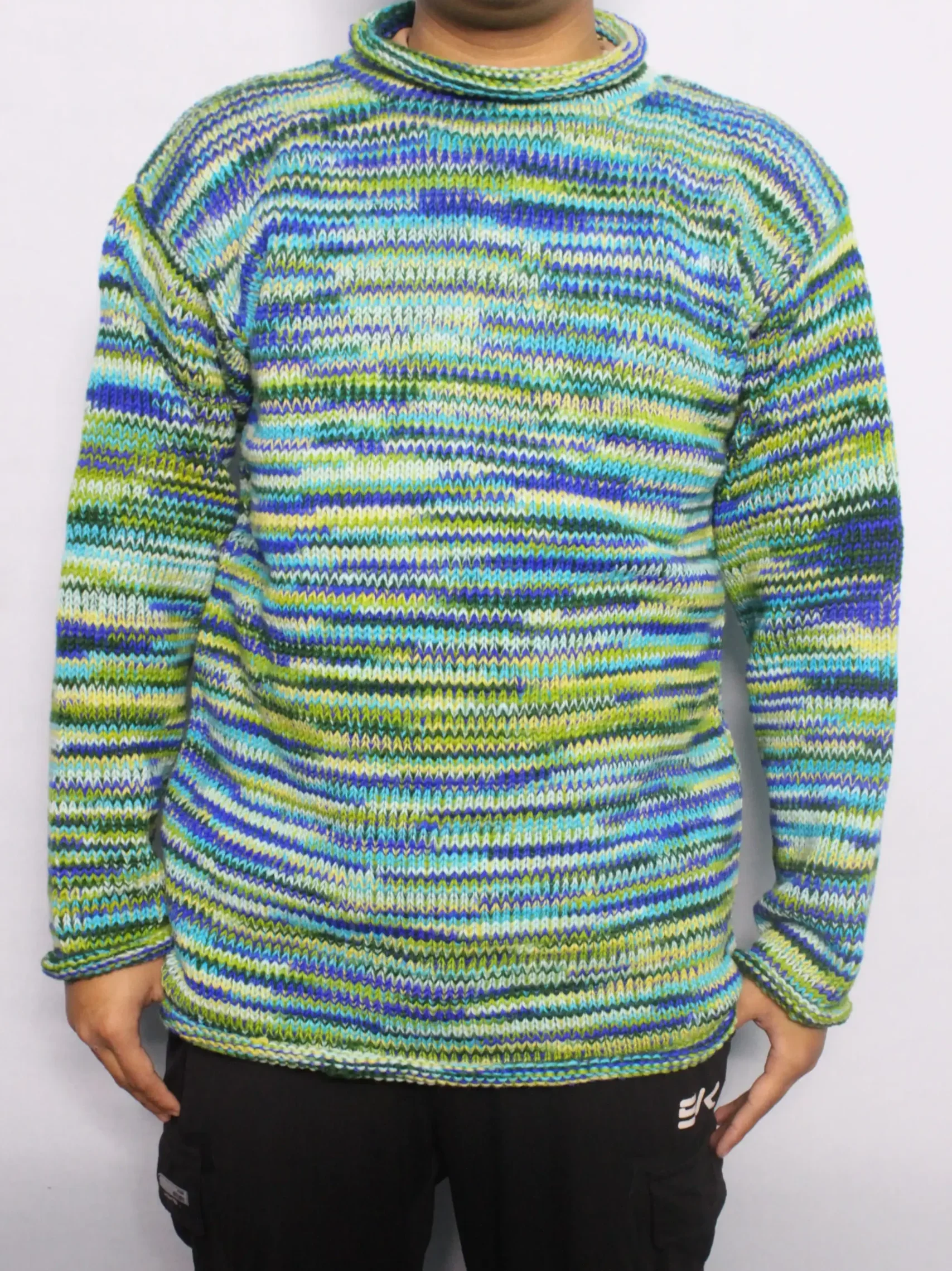 Himalayan Multicolor Woolen Sweater Himalayan Multicolor Woolen Sweater